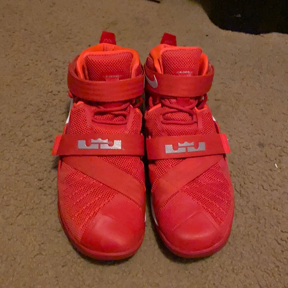 New Sale - Nike Lebron Soldier 9 - Size 13 Used